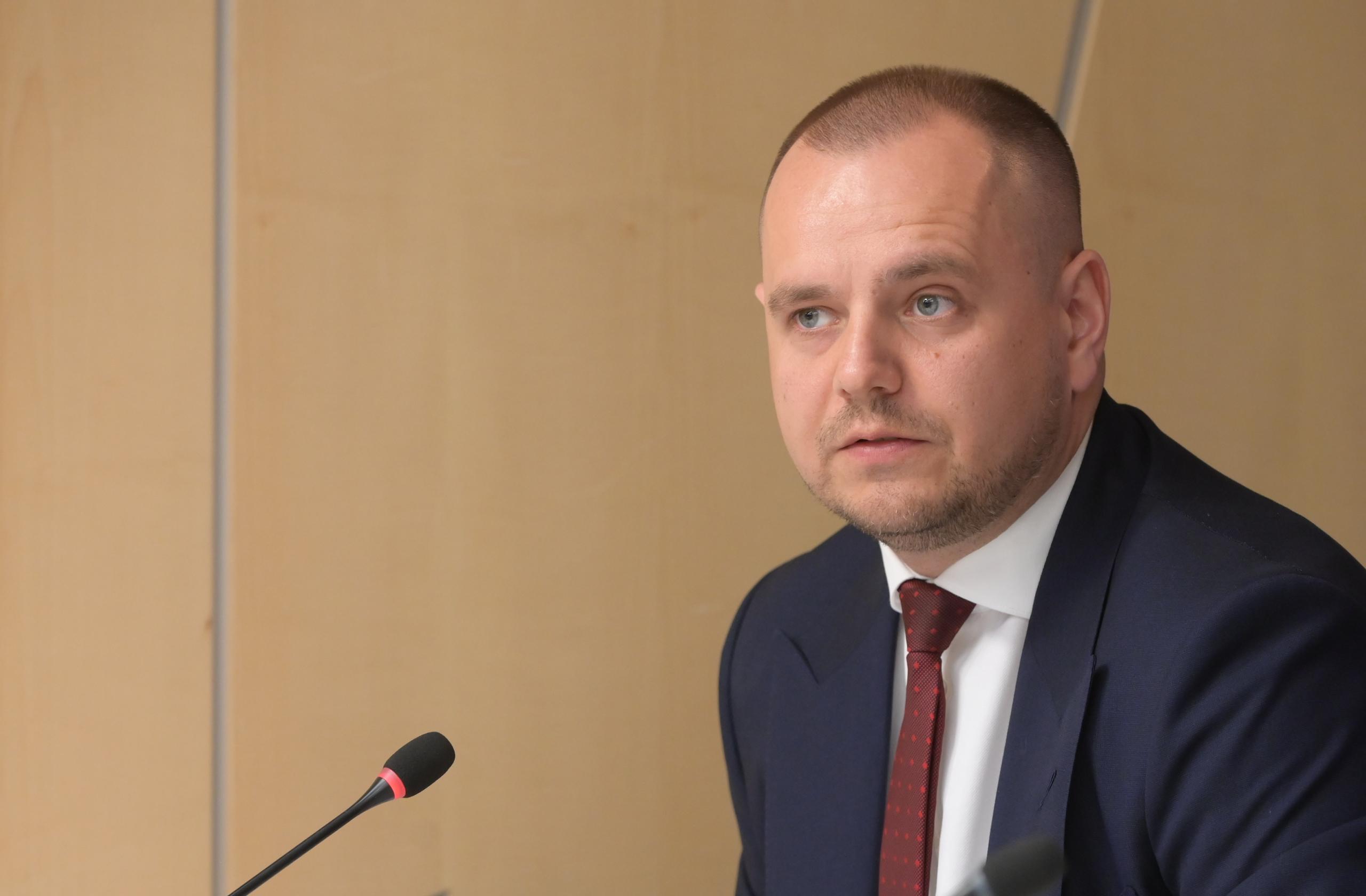 ИИ помог туроператорам справиться с валом обращений от туристов на Ближнем Востоке