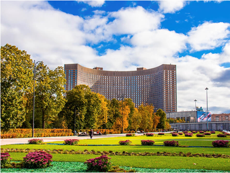Золотая осень в городах России с Cosmos Hotel Group